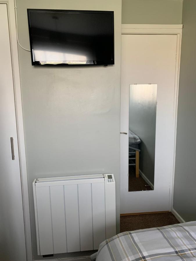 Modern 2 Bed Chalet - 27 Bermuda Holiday Park Hemsby Buitenkant foto